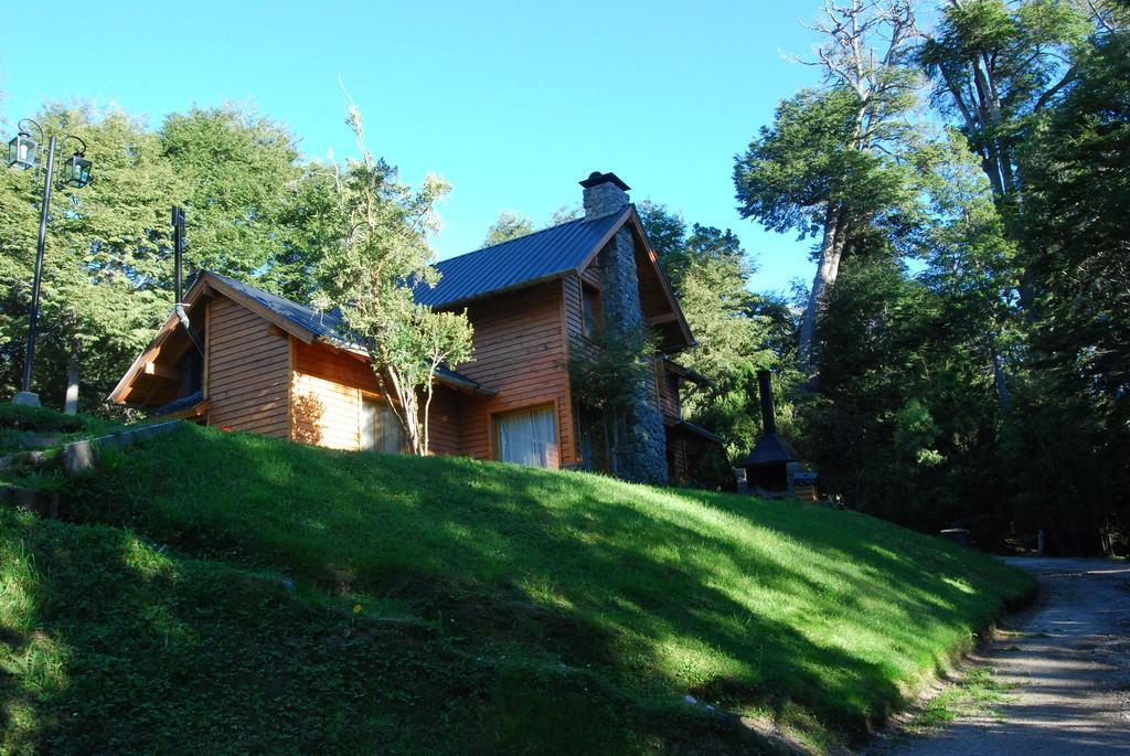 Melewe Aparthotel Villa La Angostura Exterior photo